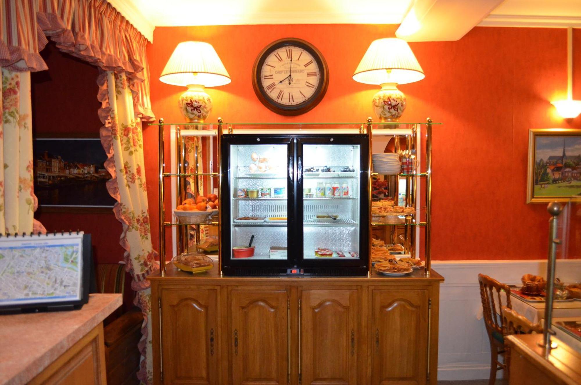 Hotel Central Anzac Амиен Екстериор снимка