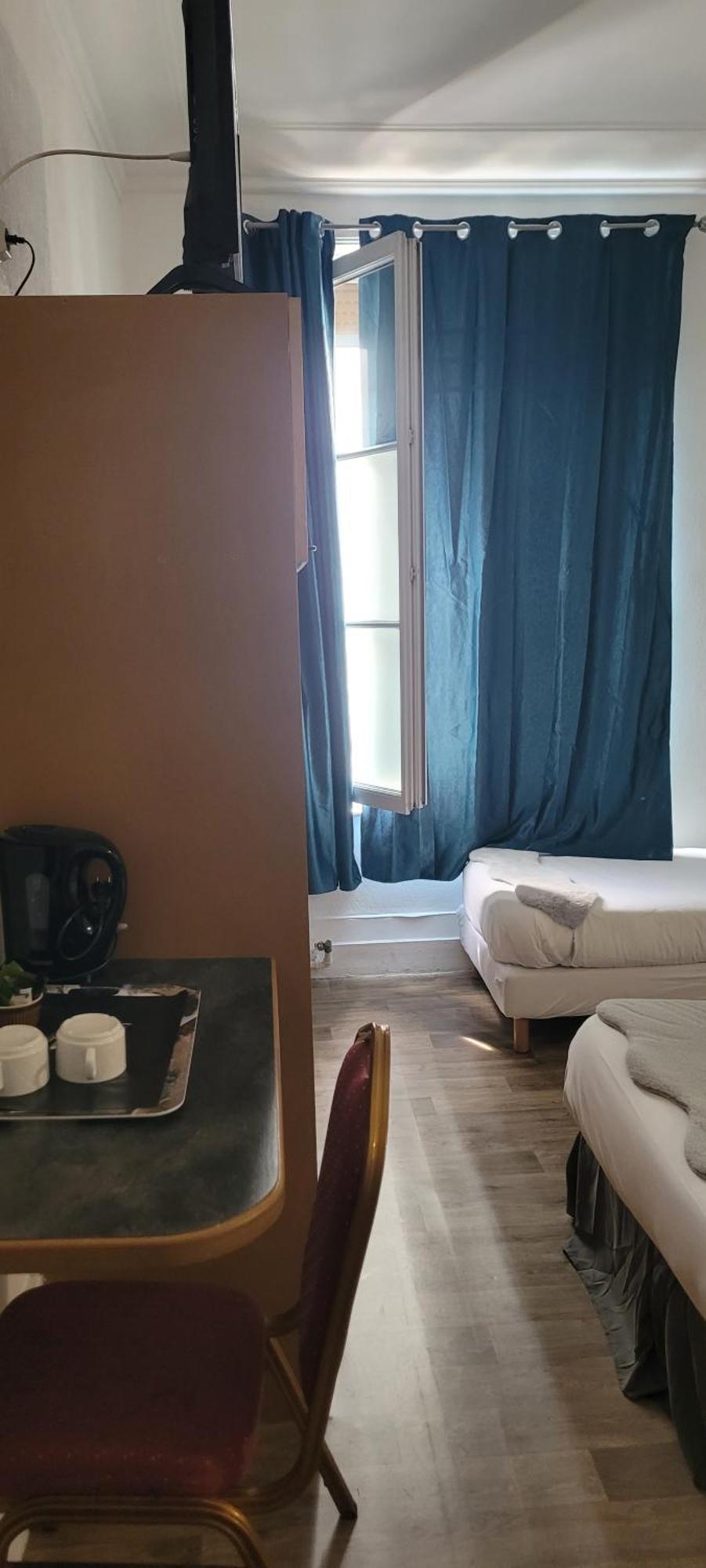 Hotel Central Anzac Амиен Екстериор снимка