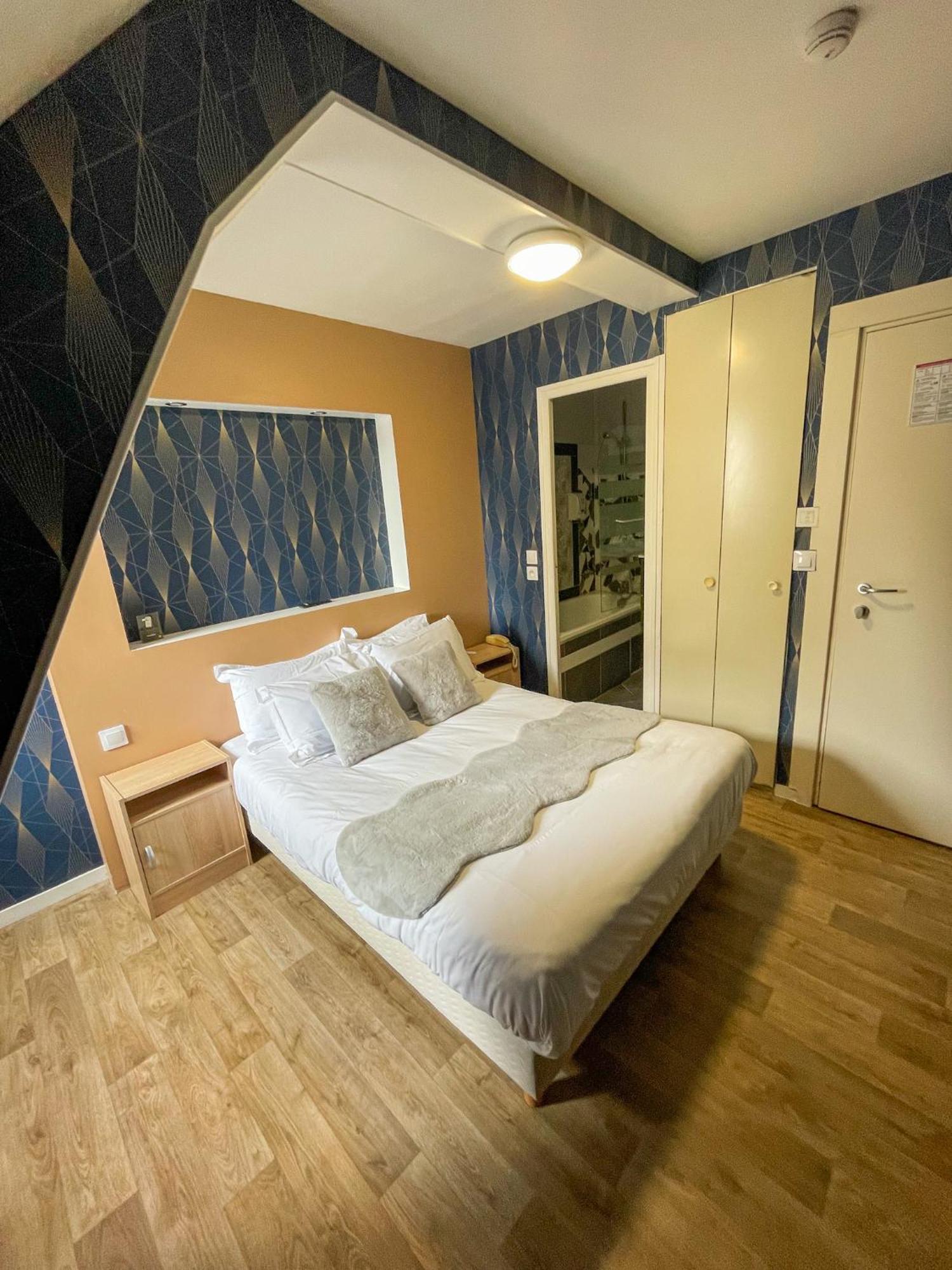 Hotel Central Anzac Амиен Екстериор снимка